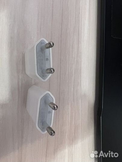 Зарядка на iPhone оригинал