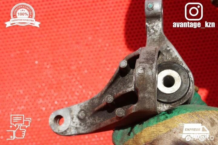 Кронштейн кпп задний Ford Focus 2