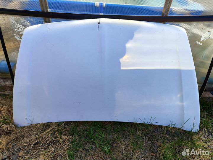 Капот газон next