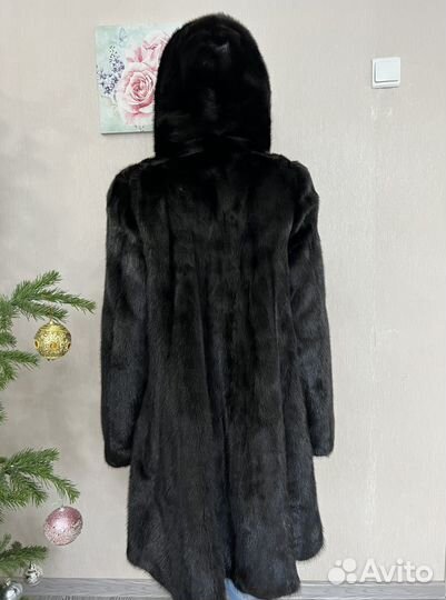 Шуба норковая с капюшоном 40 42