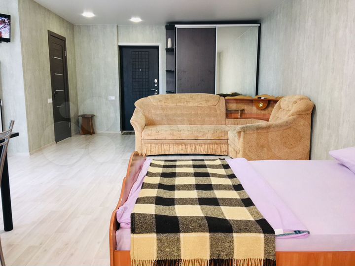 1-к. квартира, 42 м², 2/25 эт.