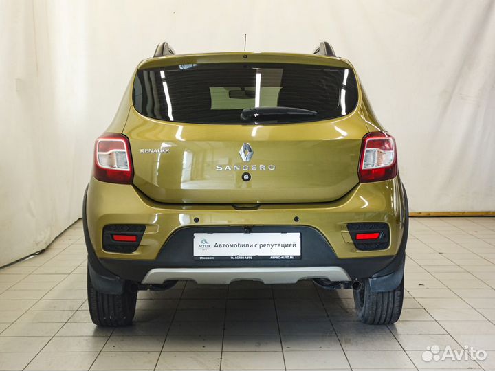 Renault Sandero Stepway 1.6 МТ, 2017, 67 177 км