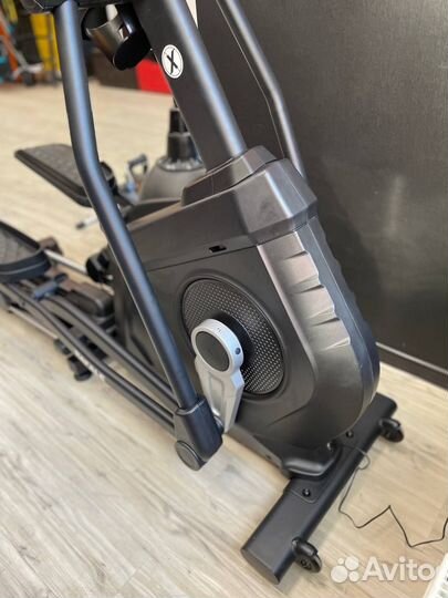 Эллиптический тренажер Proxima Rafale (Витринный э