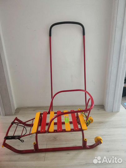 Детские зимние санки