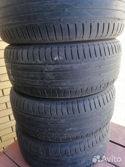Nokian Tyres Hakka Blue 3 215/55 R16