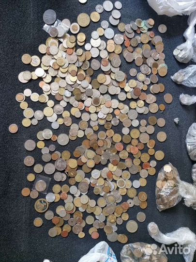 Продаю коллекцию монет