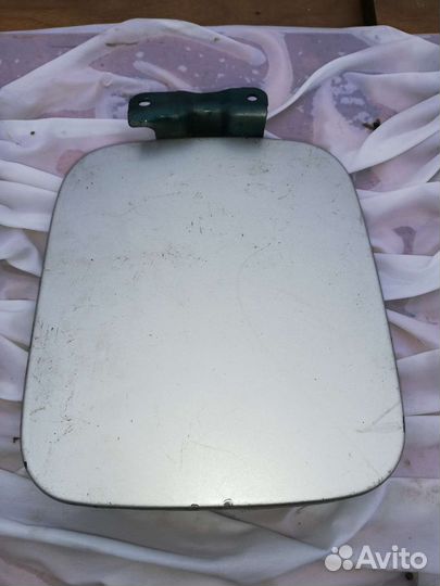 Лючок бензобака Мазда 626 GE