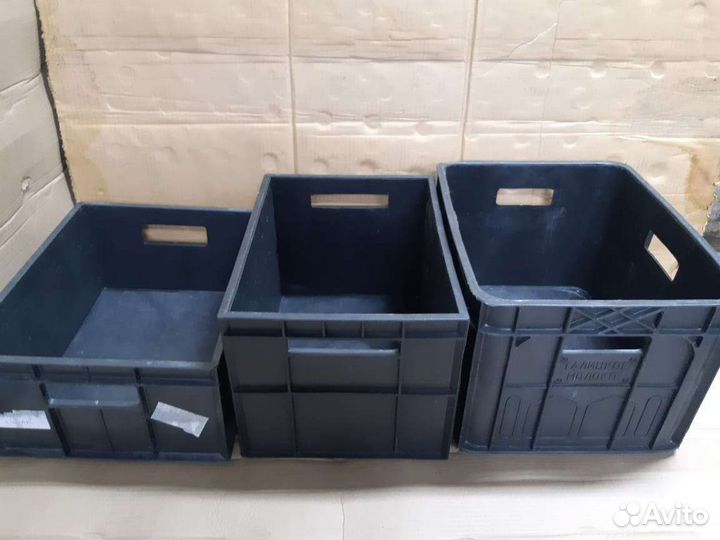 Молочные ящики