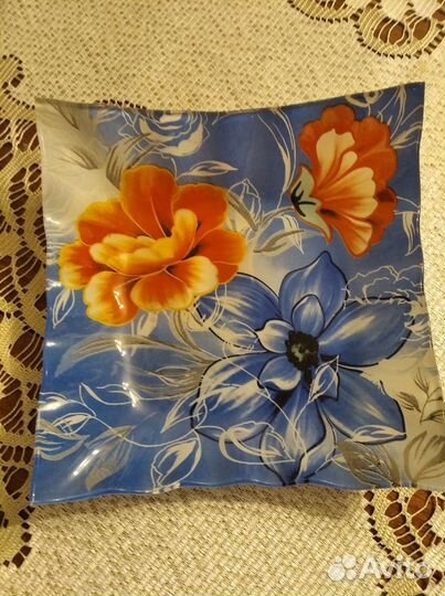 Тарелки сувенирные