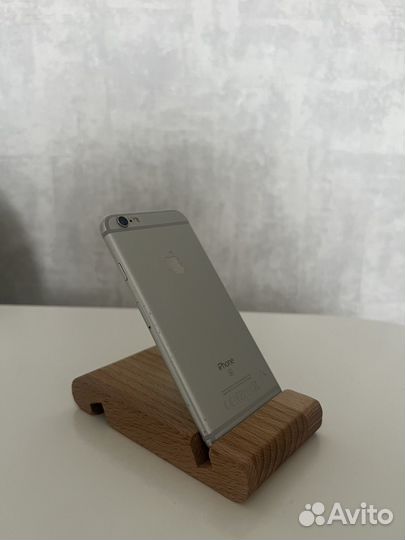 iPhone 6S, 32 ГБ