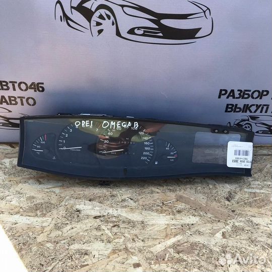 Панель приборов Opel Omega B 1999