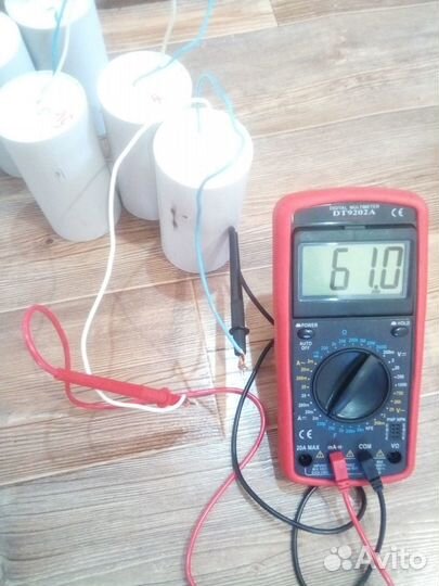 Конденсаторы 60Мкф. 400В