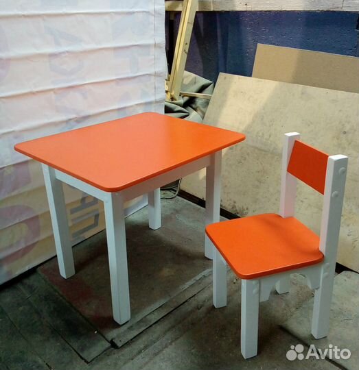 Детский стол и стул