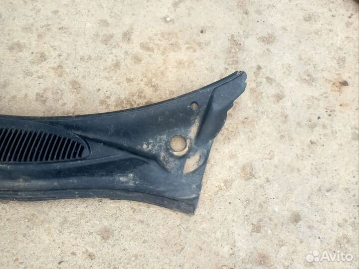 Жабо под лобовое стекло Dodge Stratus Цельный