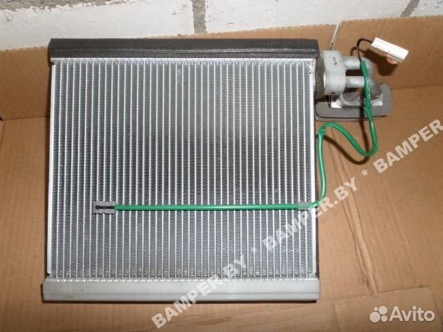 Радиатор кондиционера Acura TSX