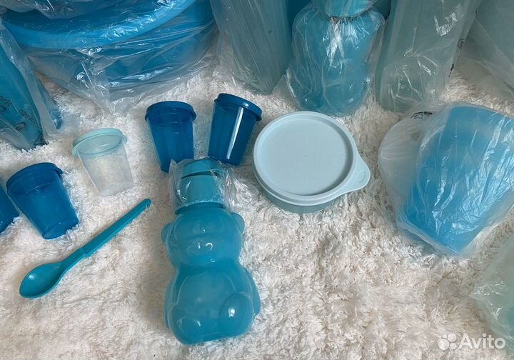 Бутылка, поильник, контейнер для детей