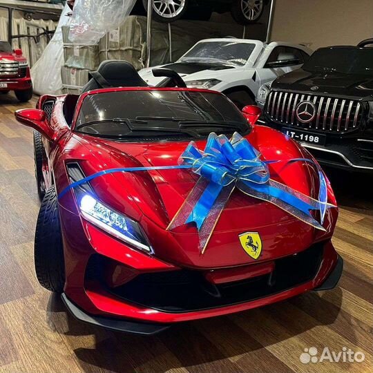 Детский электромобиль