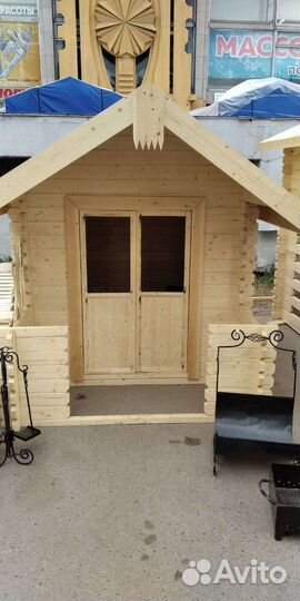 Игровой домик уличный