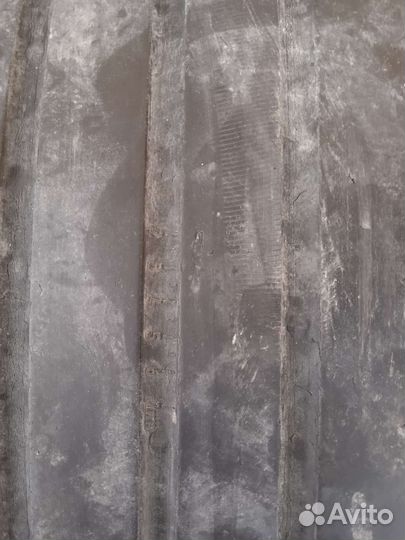 Viatti Strada Asimmetrico V-130 215/55 R17 94V