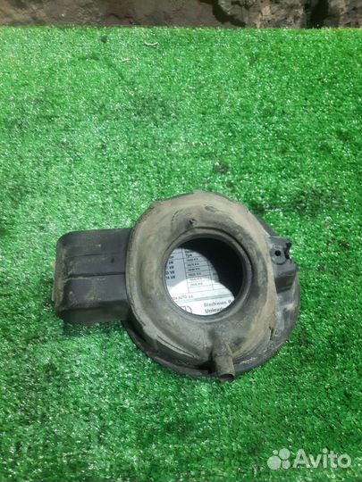 Лючок топливного бака Шкода Фабия