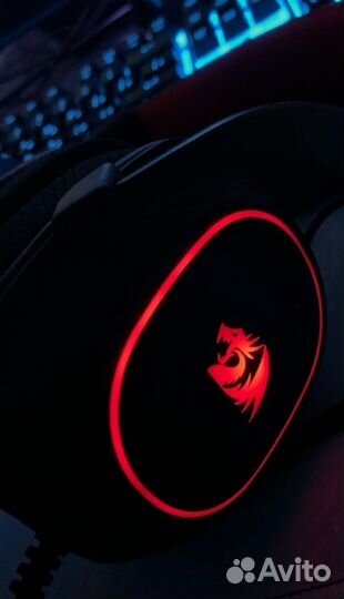 Игровые наушники с ргб подсветкой