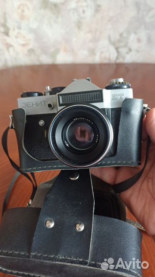 Пленочный фотоаппарат зенит е