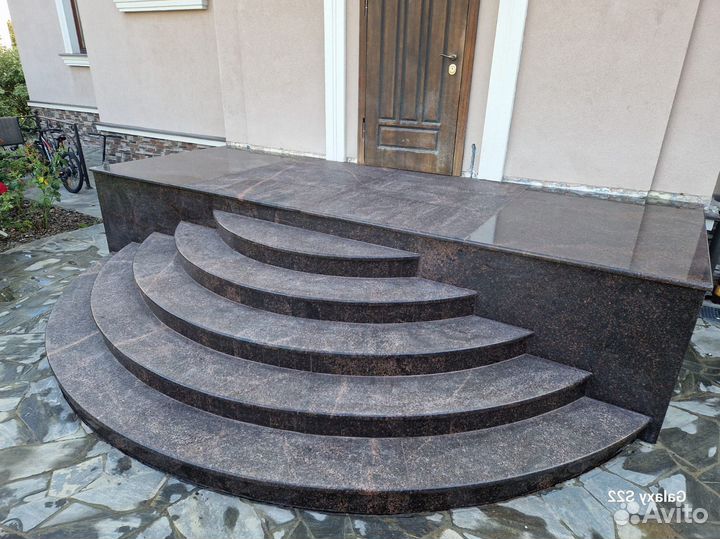 Ступени натуральный и искусственный камень