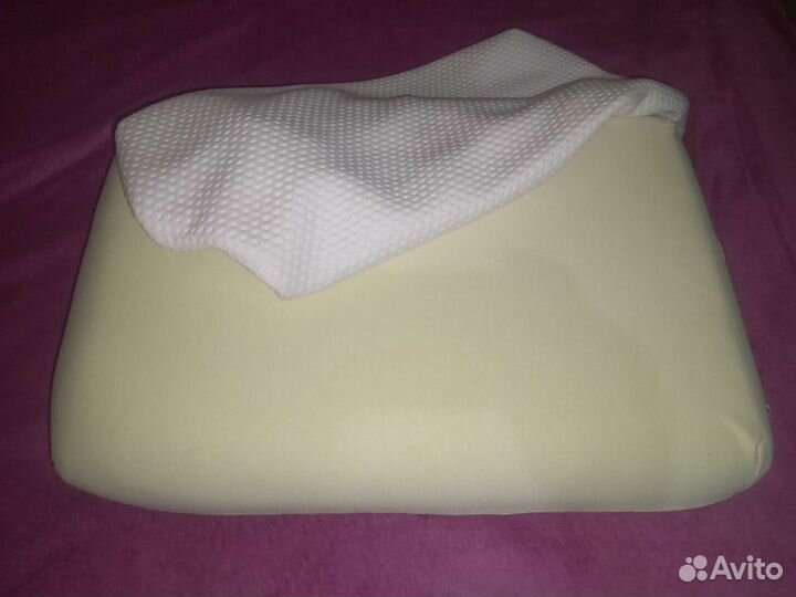Подушка ортопедическая с эффектом памяти