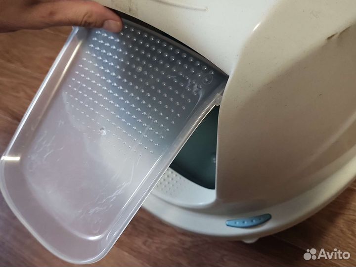 Закрытый лоток для кошек большой