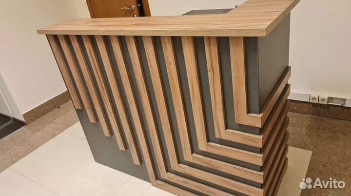 Стойка ресепшн / кассовый стол Нептун