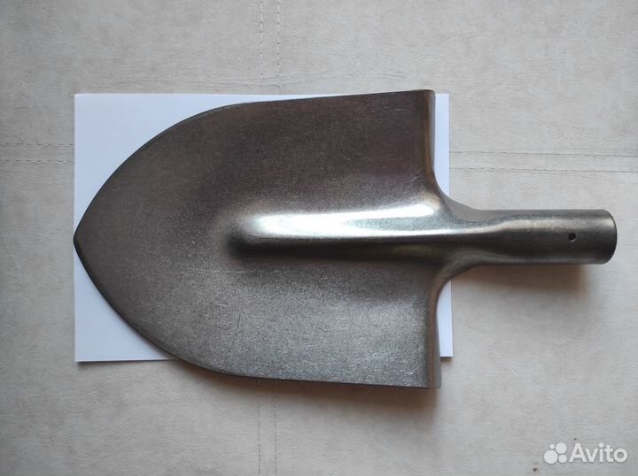 Титановая большая лопата. Россия