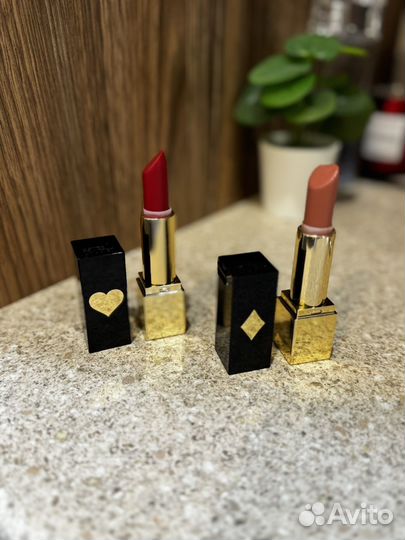 Помады Estee Lauder