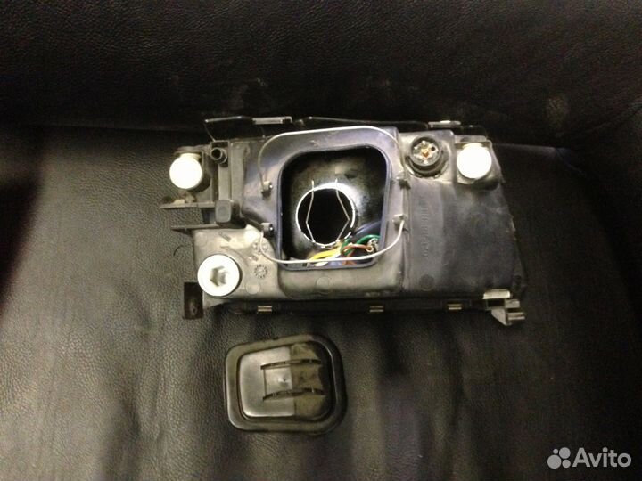 Фара левая hella 8D0941029B для А-4 Б 5