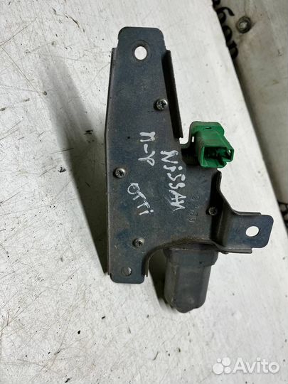 Моторчик заднего дворника Nissan Otti Отти