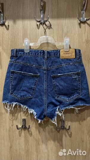Джинсовые шорты Pull and Bear