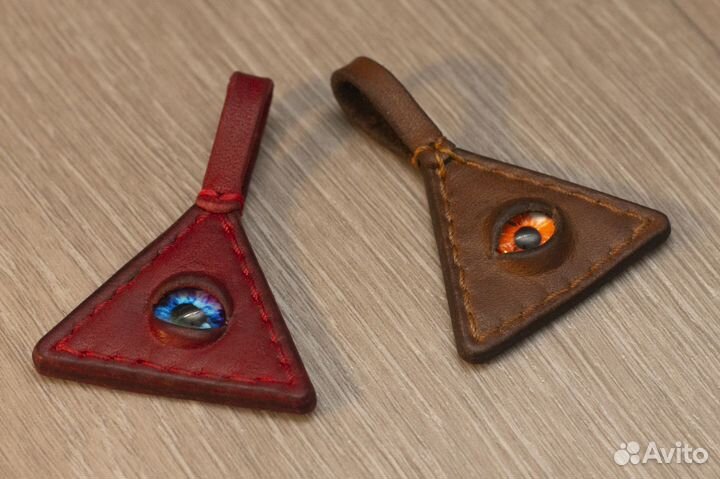 Продам брелок