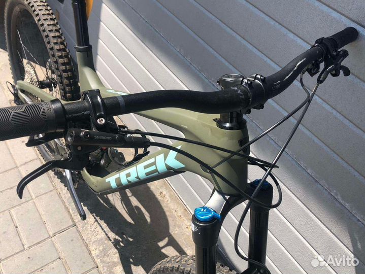 Trek Slash 9.7 Gen 5 2023