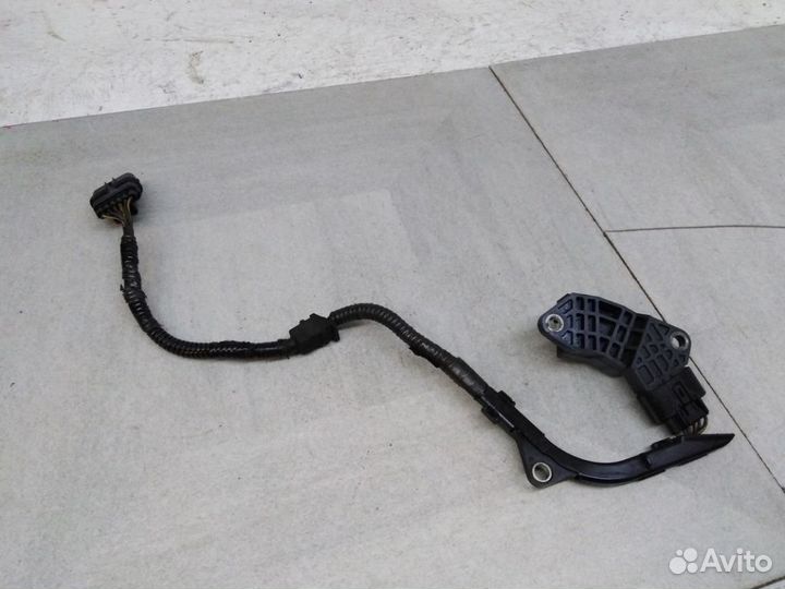 Датчик положения коленвала