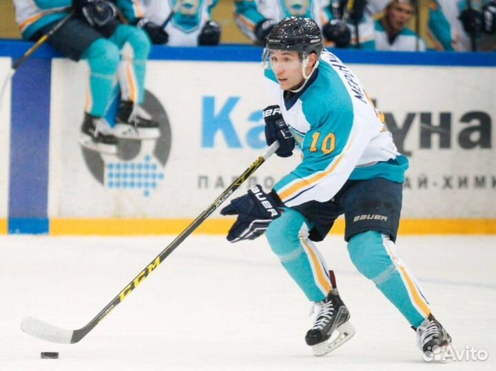 Тренер по хоккею