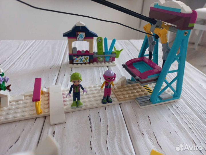 Lego Friends Горнолыжный курорт: подъемник