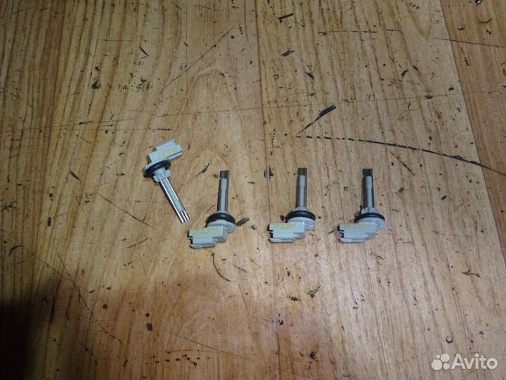 Датчик температуры воздуха Ford Focus II 2008-2011