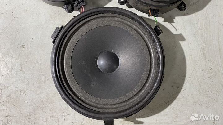 Колонки дверей с сабвуфером W203 W209