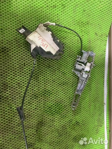 Замок двери задней правой Peugeot 308