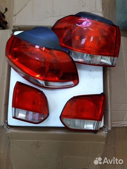 Комплект оригинальных задних фонарей для VW golf 6