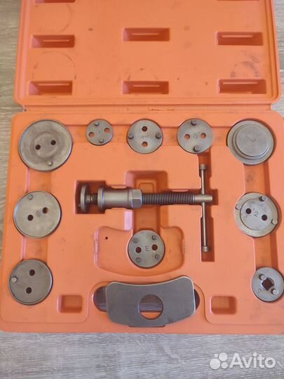 Набор для сведения тормозных цилиндров