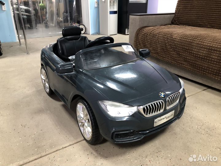 Детский электромобиль