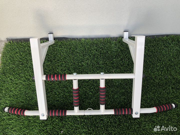 Турник навесной