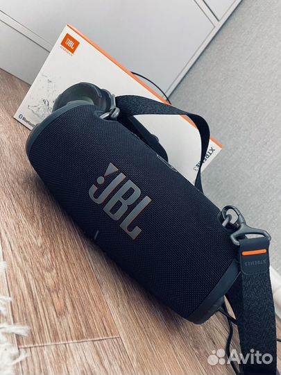 Колонка JBL xtreme 3