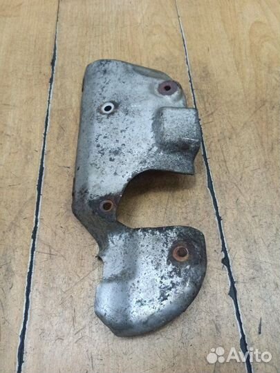 Кожух выпускного коллектора Opel Astra H Z17DTH