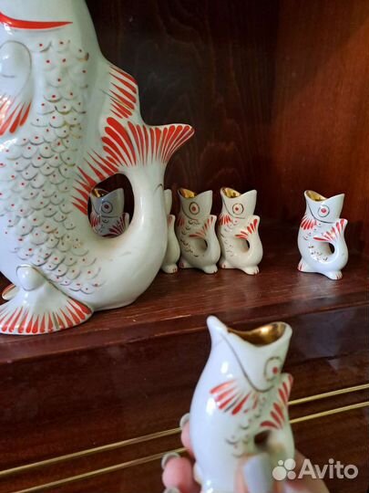 Штоф рыба с рюмками